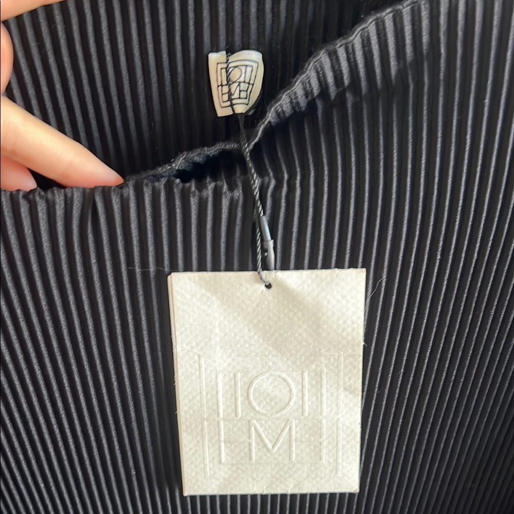 Toteme Black Gathered Azores Plisse Top xs - Picture 4 of 7